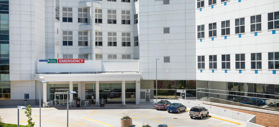 emergency-entrance-froedtert-hospital